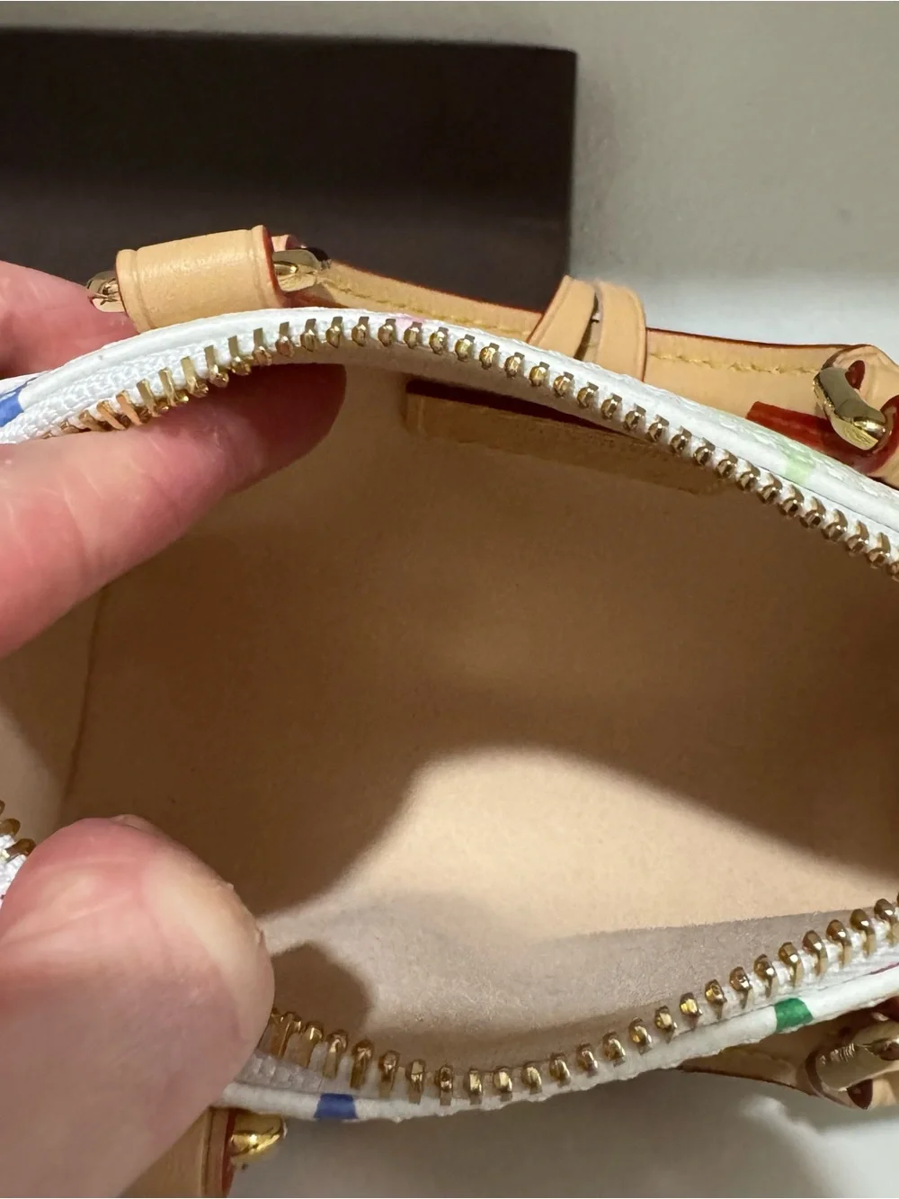 Louis Vuitton White Murakami Monogram Nano Speedy - Picture 8 of 10